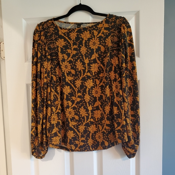 Ann Taylor Tops - ANN TAYLOR floral blouse